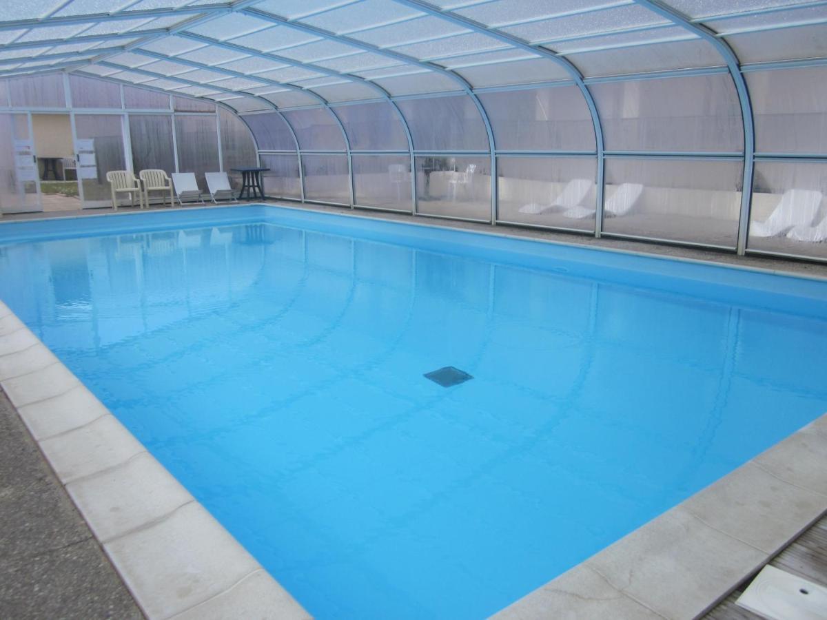 Hotel La Chaumiere 2*